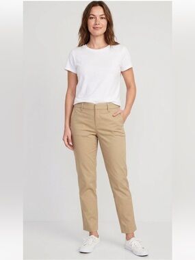 Old Navy Pixie Pants Women’s Size 10P Tan Petite Stretch Ankle Pants